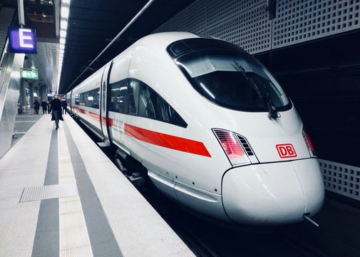 韋林工業(yè)視頻內(nèi)窺鏡系列產(chǎn)品在軌道交通領域檢測中的應用